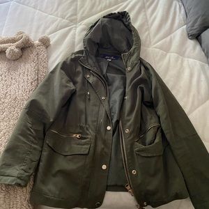 Selling this green army jacket!